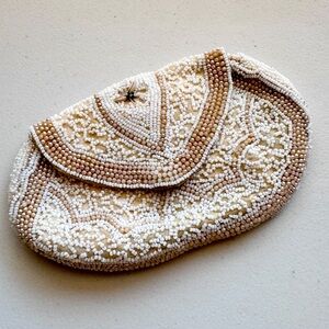 VINTAGE 1930’s JACQUELINE MODE SATIN BEADED SMALL HANDBAG